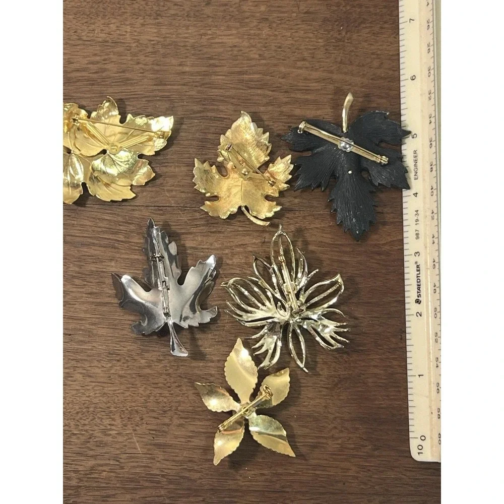 Small Lot Leaf Brooches Vintage Cute Fall Autumn Mcm Jewelry